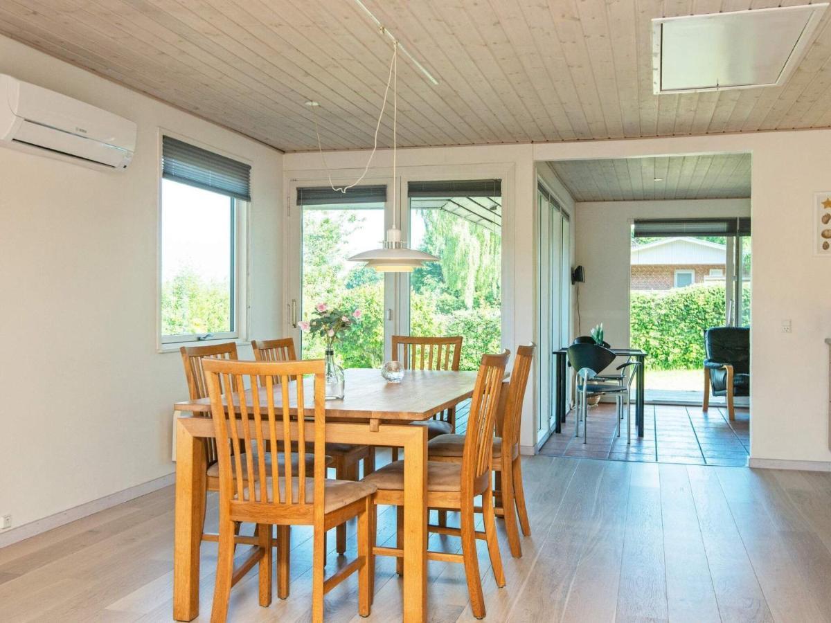4 Person Holiday Home In B Rkop Бёркоп Экстерьер фото